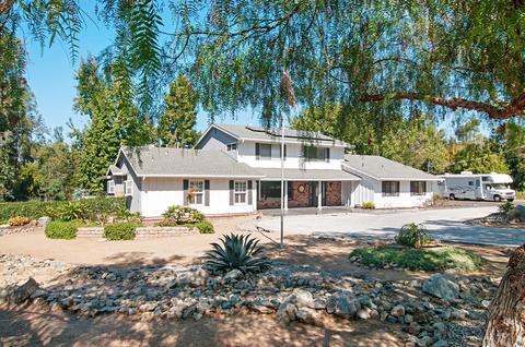 13610 Rostrata Rd, Poway, CA 92064 photo 1