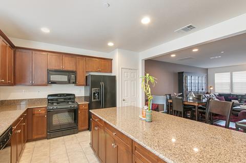 1307 Calabria, Santee, CA 92071 photo 9