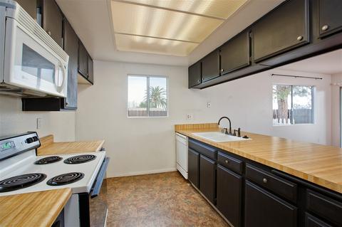 627 Dewane Dr, El Cajon, CA 92020 photo 5