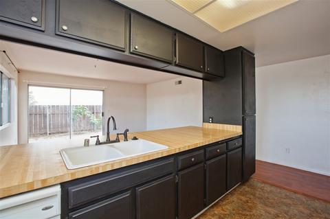 627 Dewane Dr, El Cajon, CA 92020 photo 7