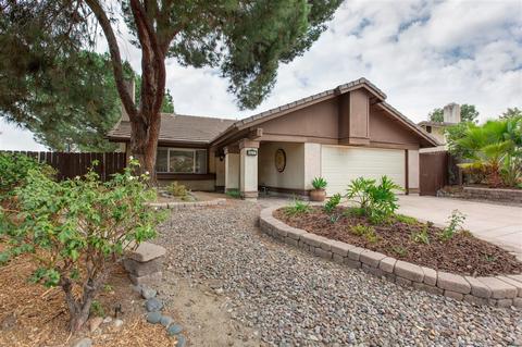 627 Dewane Dr, El Cajon, CA 92020 photo 2