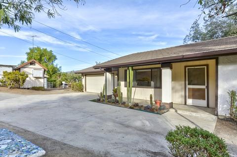 12729 Claire Dr, Poway, CA 92064 photo 2