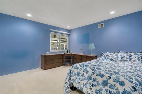 9910 Grandview Dr, La Mesa, CA 91941 photo 12