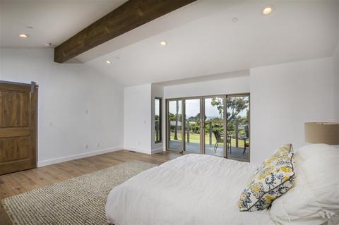 2810 Hidden Valley Rd, La Jolla, CA 92037 photo 10
