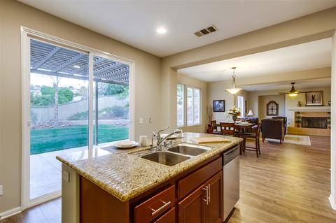 7809 Highwood Ave, La Mesa, CA 91941 photo 8