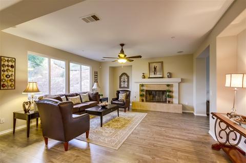 7809 Highwood Ave, La Mesa, CA 91941 photo 3