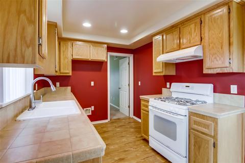 647 10th, Imperial Beach, CA 91932 photo 8