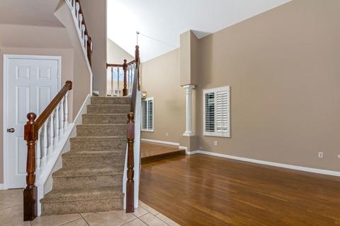1821 Via Allena, Oceanside, CA 92056 photo 2