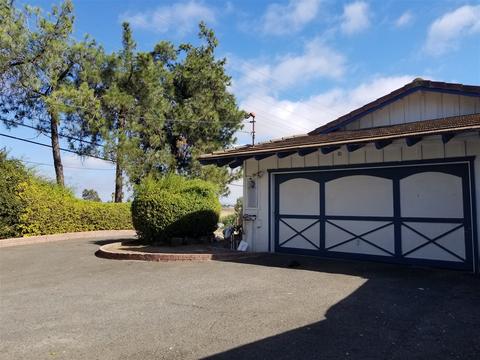2151 Brooke Rd, Fallbrook, CA 92028 photo 4
