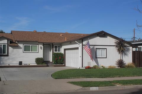 688 Downer Ave, El Cajon, CA 92020 photo 2