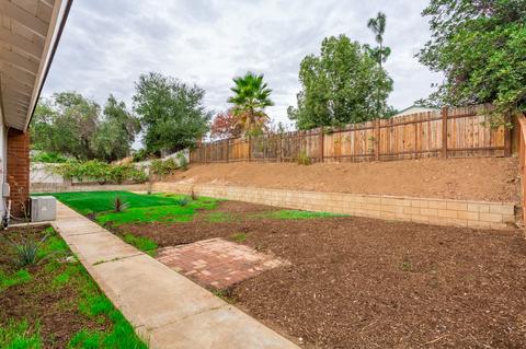 1608 Kingston Dr, Escondido, CA 92027 photo 24