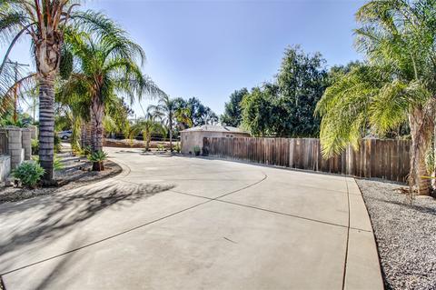 1203 Ramona, Ramona, CA 92065 photo 4