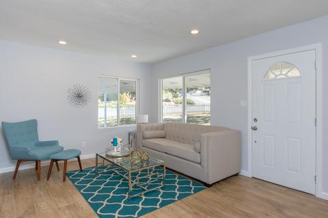 826 E 7th Ave, Escondido, CA 92025 photo 3