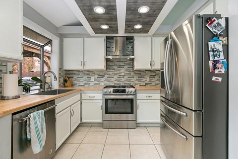 4912 Meadowbrook Dr, Oceanside, CA 92056 photo 4