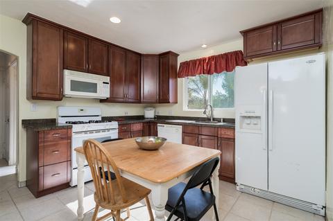 10207 Madrid Way, Spring Valley, CA 91977 photo 8