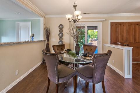 10573 E Meadow Glen Way E, Escondido, CA 92026 photo 7