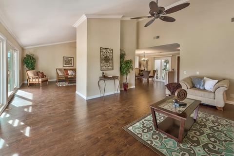 10573 E Meadow Glen Way E, Escondido, CA 92026 photo 6