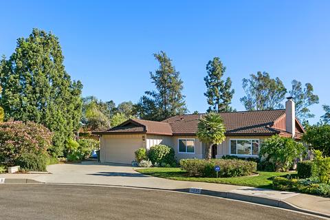1531 David Dr, Escondido, CA 92026 photo 2