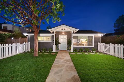 375 Arroyo Dr, Encinitas, CA 92024 photo 1