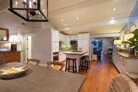 375 Arroyo Dr, Encinitas, CA 92024 photo 5