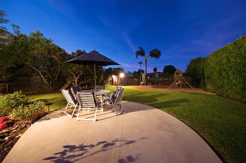 375 Arroyo Dr, Encinitas, CA 92024 photo 17