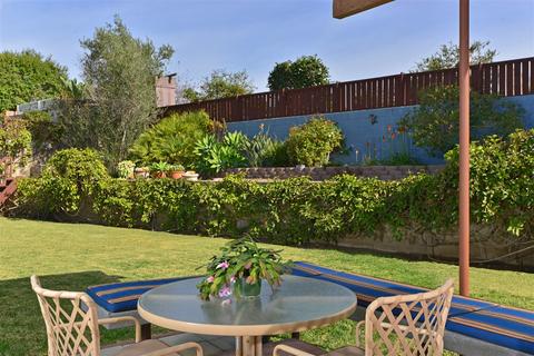 1301 Blue Sky Dr, Cardiff, CA 92007 photo 3