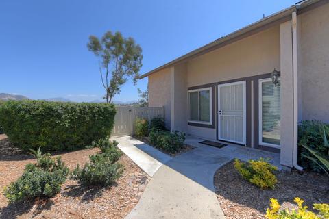 12113 Wilsey Way, Poway, CA 92064 photo 2