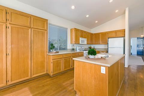 4899 Thebes Way, Oceanside, CA 92056 photo 7