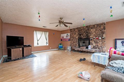 9754 Pebble Beach Dr, Santee, CA 92071 photo 3