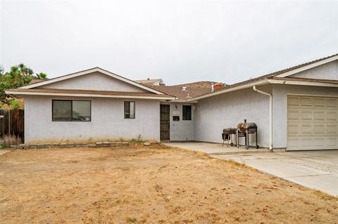 9754 Pebble Beach Dr, Santee, CA 92071 photo 1