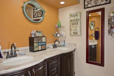 10823 Princess Arlene Dr, Santee, CA 92071 photo 11