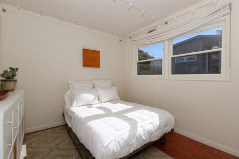 723 Arenas St, La Jolla, CA 92037 photo 9