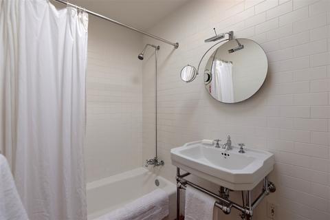 723 Arenas St, La Jolla, CA 92037 photo 8