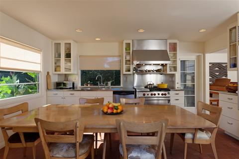 723 Arenas St, La Jolla, CA 92037 photo 4