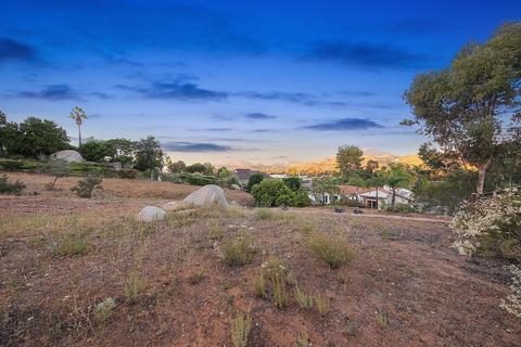 15594 Riparian Rd, Poway, CA 92064 photo 4