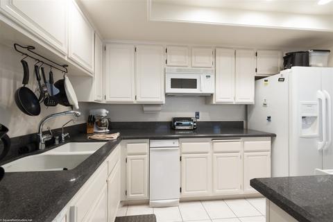 714 G Ave #A, Coronado, CA 92118 photo 6