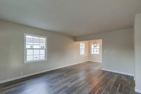 536 E St, Ramona, CA 92065 photo 4