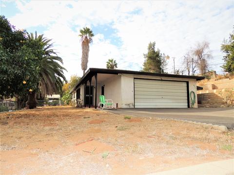 8773 Gardena Rd, Lakeside, CA 92040 photo 5