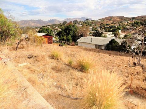 8773 Gardena Rd, Lakeside, CA 92040 photo 22