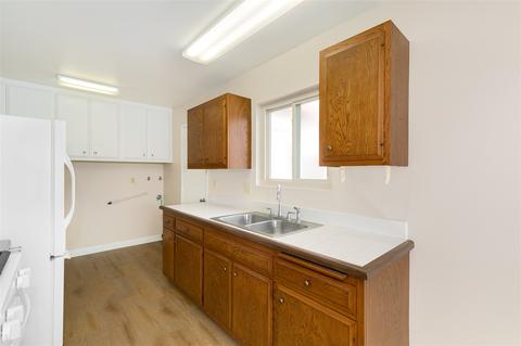3281 Anchor Cir, Oceanside, CA 92056 photo 6