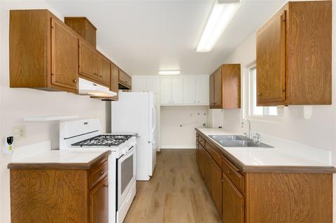3281 Anchor Cir, Oceanside, CA 92056 photo 5