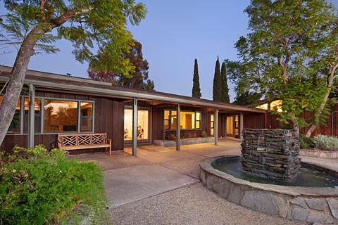 780 Chaparral Ln, Escondido, CA 92025 photo 2