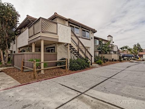 9861 Caspi Gardens Dr #4, Santee, CA 92071 photo 2