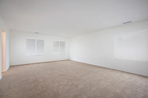 467 Lexington Cir, Oceanside, CA 92057 photo 12