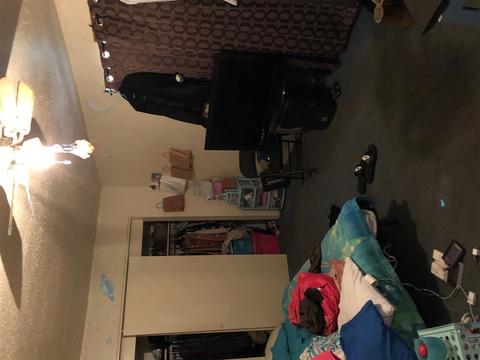210 The Cir, Vista, CA 92084 photo 2