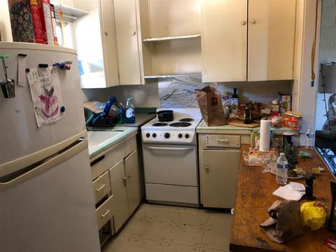 210 The Cir, Vista, CA 92084 photo 3