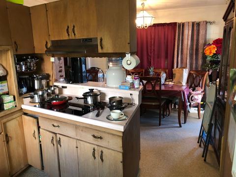 210 The Cir, Vista, CA 92084 photo 9