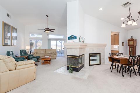 2524 Columbine Dr, Alpine, CA 91901 photo 3