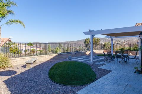2524 Columbine Dr, Alpine, CA 91901 photo 2