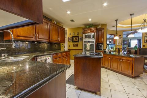 3401 Scenic Ter, Spring Valley, CA 91978 photo 11